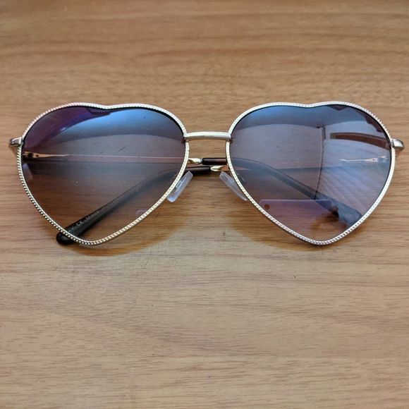 Fashion Sunglasses #13💥PRICE DROP💥 - Picture 1 of 5